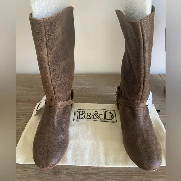BE & D Brown Distressed Leather Boots - Picture 8 of 9